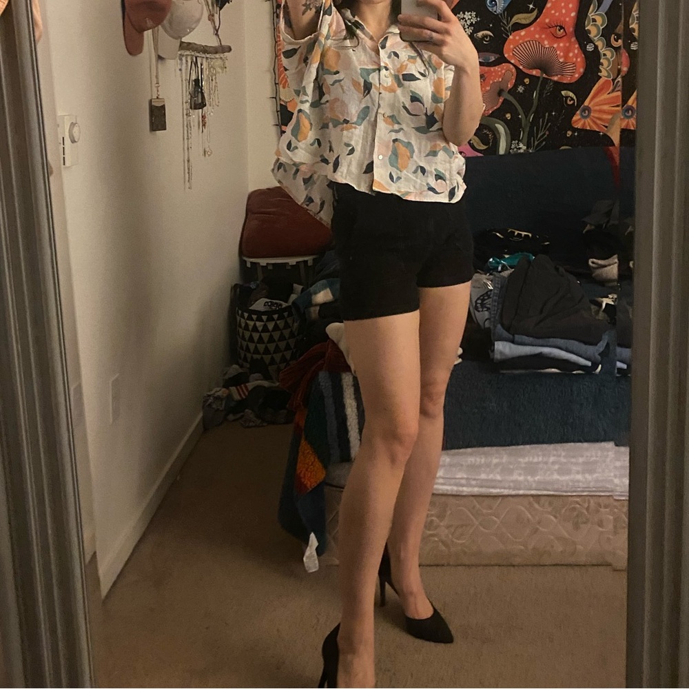 💯 Linen Top - Picture 3 of 3